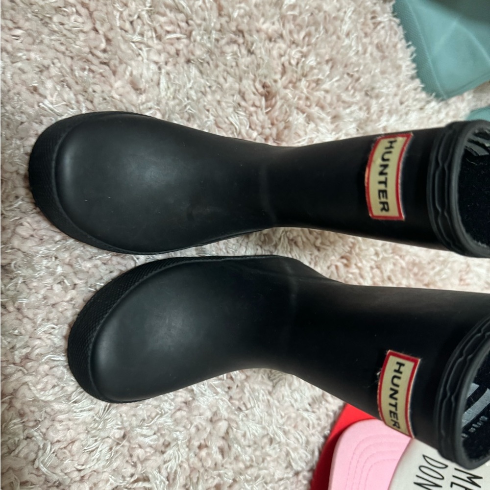 Hunter black boot size 9 toddler